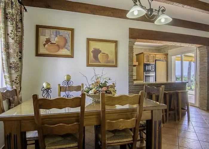 Alcam El Cortijo Villa *